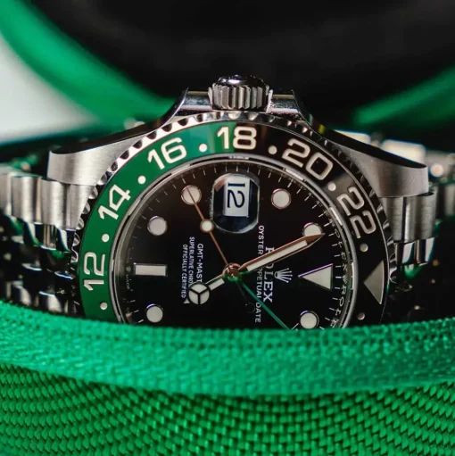 Cased in Time | Single Watch Travel Case | Signature Green