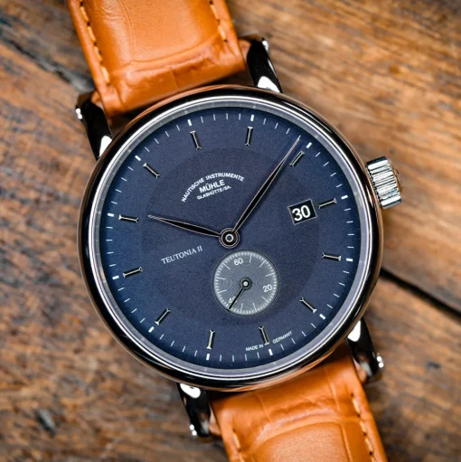 MÜHLE-GLASHÜTTE – Teutonia II Small Second M1-33-42-LB