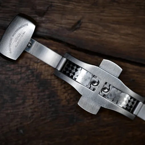 MÜHLE-GLASHÜTTE – Teutonia II Small Second M1-33-42-LB