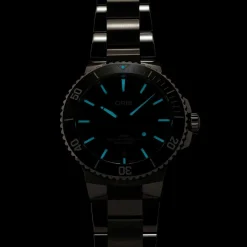 Oris | Aquis Date Green 41.5mm | 01 733 7787 4157-07 8 22 04PEB